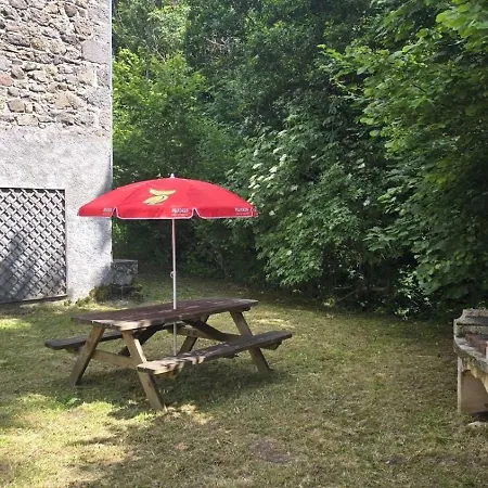 Maison 10 Personnes Chez Perrine Et Nicolas Сasa de vacaciones La Bourboule