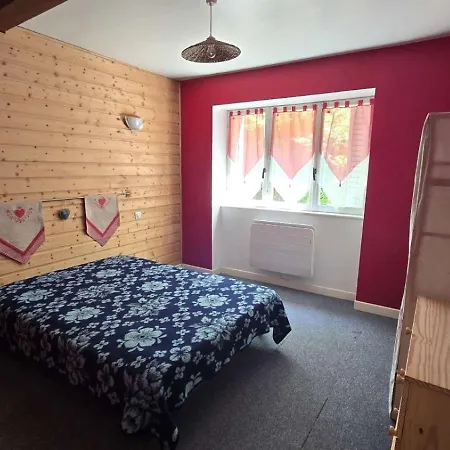 Maison 10 Personnes Chez Perrine Et Nicolas Сasa de vacaciones La Bourboule