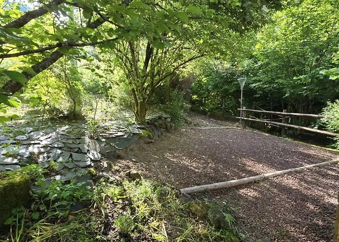 Дом отдыха Maison 10 Personnes Chez Perrine Et Nicolas Ла-Бурбуль