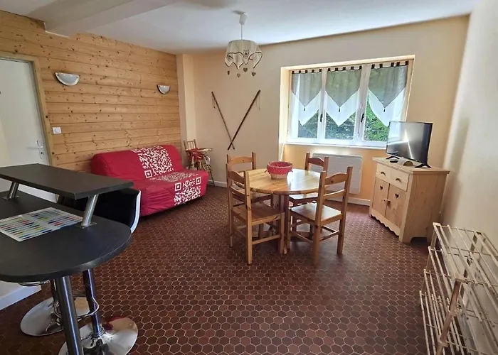 Maison 10 Personnes Chez Perrine Et Nicolas Дом отдыха *